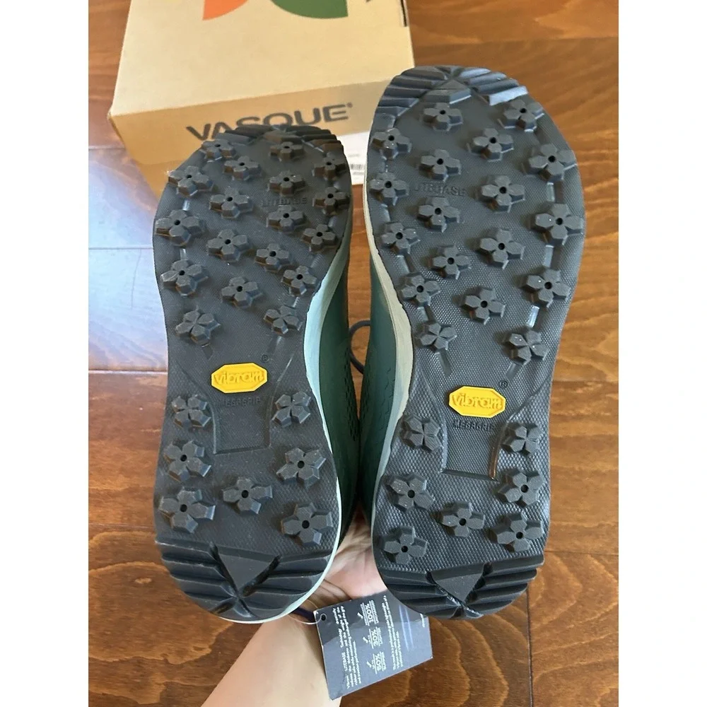 Vasque women breeze